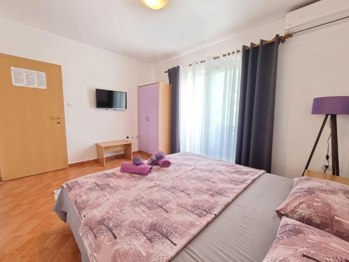 Apartment Dom *